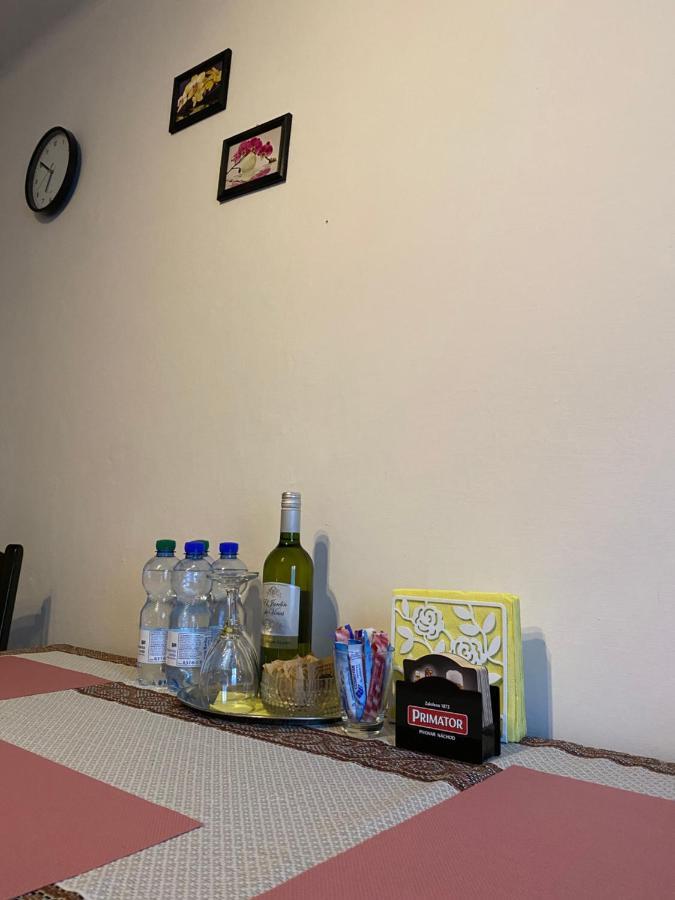 Pod Nachodskym Zamkem公寓 外观 照片